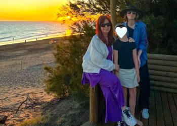 Fotos: Cristina Kirchner se fue a la costa junto a su hija Florencia
