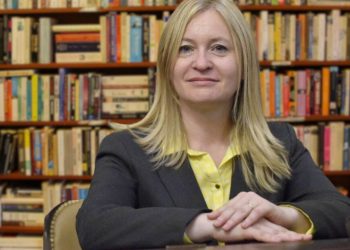 Hebe Casado, Vice Gobernadora de Mendoza, apoyó eliminar la figura del femicidio del Código Penal y no descartó pasarse a LLA