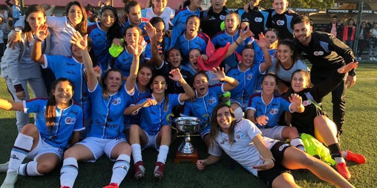 Insólito: UAI Urquiza femenino pidió bajar a la Primera B