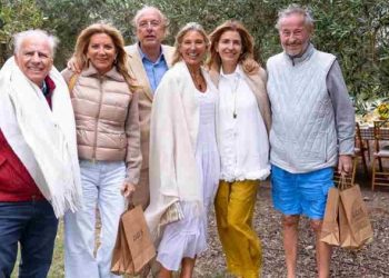 Junto a un chef mendocino, José Luis Manzano levanta perfil en Punta del Este gracias a su alianza con Milei