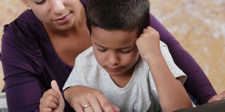 La buena noticia de ANSES: extienden el límite para pedir un extra de la AUH hasta $ 100.000