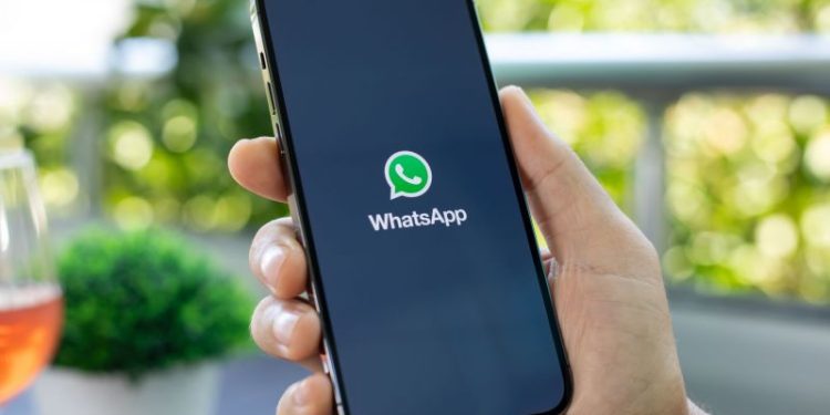 La función de WhatsApp que tenés que desactivar porque está dañando tu teléfono celular
