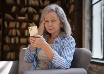 La nueva función de WhatsApp que transcribe mensajes de voz sin salir del chat: cómo activarla paso a paso