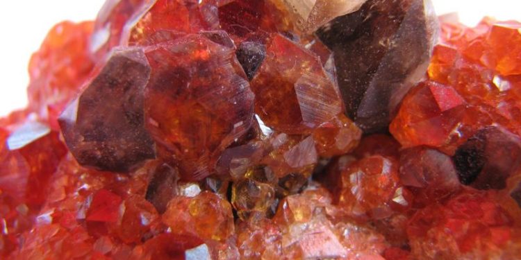 La piedra preciosa que hay que usar en enero: era considerada sagrada en la Antigua Grecia