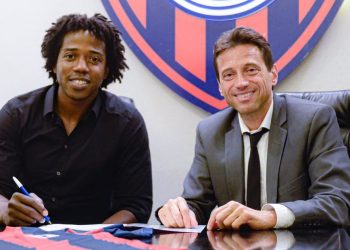 La Roca Sánchez fue presentado como manager en el primer entrenamiento de San Lorenzo