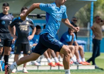 La Sub-20 le ganó 3-0 a Huracán antes de viajar al Sudamericano