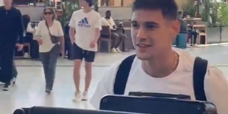 ¡Llegó el Chino! Martínez Quarta ya está en el país para sumarse a River