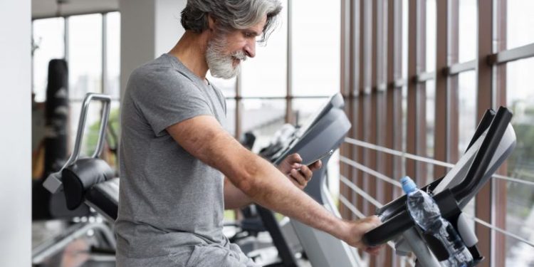 Los beneficios de la bicicleta fija: cuánto cuestan en Amazon los 5 modelos que recomiendan los expertos