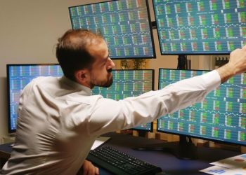 Los bonos ahora rinden hasta 12% en dólares por el efecto “DeepSeek”: ¿hay que comprar?