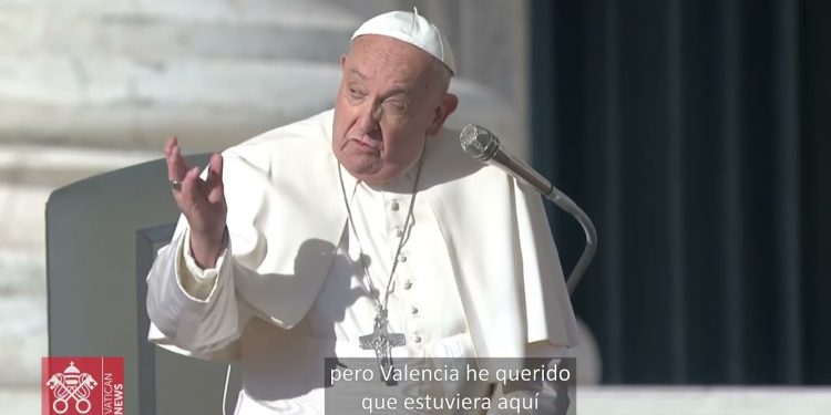 El Papa Francisco pide apoyar a la «gente rota» de Valencia tras la dana: «No podemos consolarles desde el buenismo»