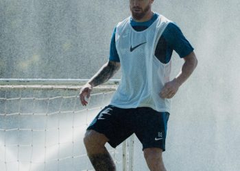 Muniain, más afuera que adentro del debut de San Lorenzo