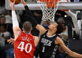 NBA: Wembanyama cerró el año con triunfo e historia en los Spurs