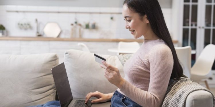 Ni Amazon ni TiendaMía: cómo comprar en Shein, la cadena de ropa low-cost china, y que llegue a tu casa en Argentina