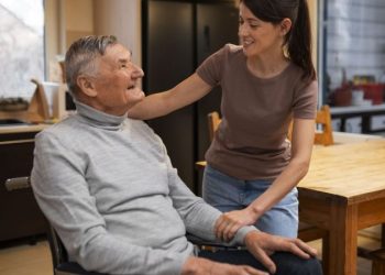 Paritarias empleadas domésticas: cuánto cobra una cuidadora en febrero