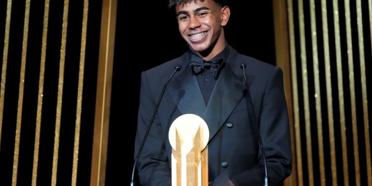 ¿Quiénes son los 25 futbolistas que más revalorizaron su cotización durante el 2024 en el mundo?