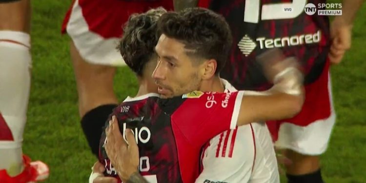 Recuerdo Mundial: hasta los de Instituto abrazaron a Montiel