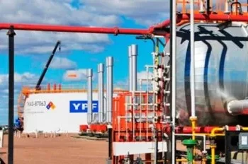 Positivo: YPF impulsa el proyecto “Argentina LNG” con acuerdos para exportar gas licuado por u$s 7.000 millones