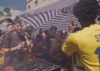 Speed en Argentina: pasó por la Bombonera y comió un choripán