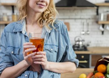 Té helado: los beneficios que aporta al organismo aparte de combatir la ola de calor