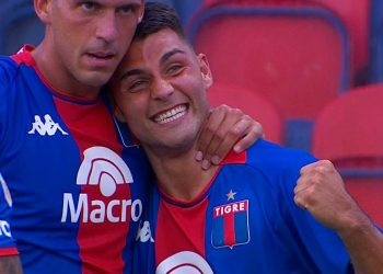 Tremendo: Nacho Russo metió doblete para Tigre antes de los nueve minutos
