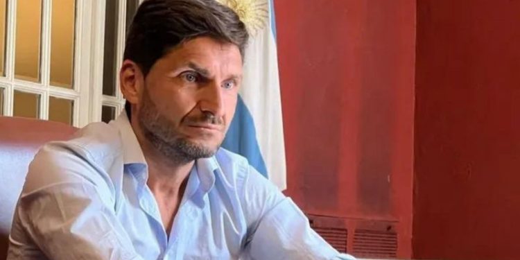 Un “tapado” se une a Pullaro para disputar el voto peronista en Santa Fe