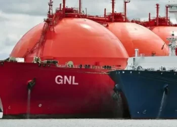 Vaca muerta vive !!!: YPF firma acuerdo estratégico con India para la exportación de GNL