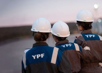 YPF: ¿pueden seguir subiendo las acciones energéticas del Merval?