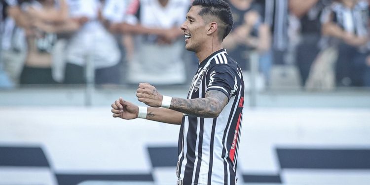 Zaracho a un paso de Racing: hay acuerdo de palabra