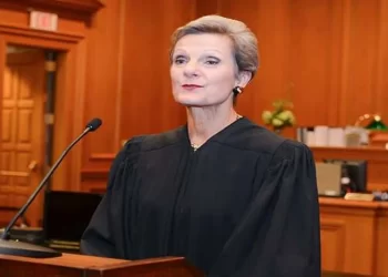 Tribunal de EEUU autoriza confiscación de USD 310 millones en activos argentinos por litigio con acreedores por bonos en default