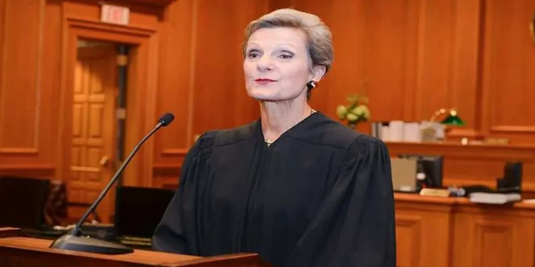 Tribunal de EEUU autoriza confiscación de USD 310 millones en activos argentinos por litigio con acreedores por bonos en default