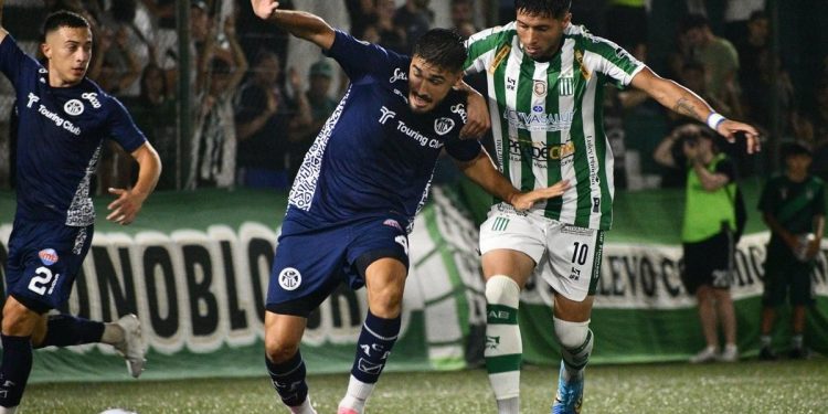 Acassuso rescató un empate agónico ante Excursionistas