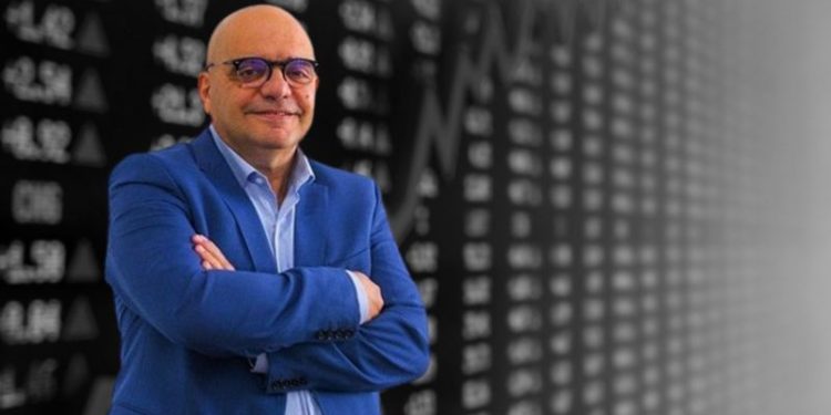Adiós dólar blue: esta es la nueva inversión que recomienda el Gurú del Blue con la divisa “planchada”