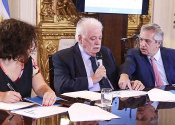 Denuncia de 2020, de los abogados Tiscornia e Iriarte revela advertencias ignoradas sobre la pandemia: conexión con decisión de Milei de retirar a Argentina de la OMS