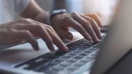 Actualizar la notebook, una opción accesible para el regreso a clases: cuánto cuesta cambiar RAM y disco