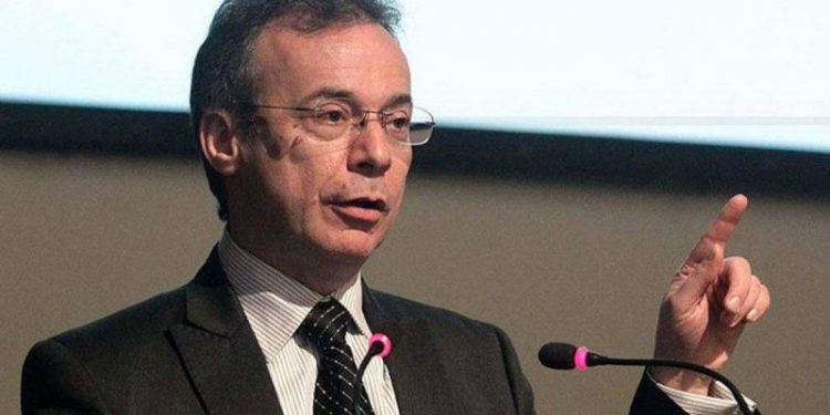 Artana reveló el factor clave que debe prestar atención el Gobierno para que no salte el dólar