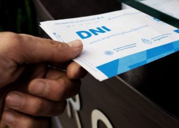 Aumentan los precios del DNI, el pasaporte y otros trámites del Renaper: los nuevos valores