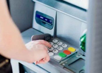 Cambian los cajeros automáticos: esto tenés que hacer sí o sí antes de usar la tarjeta