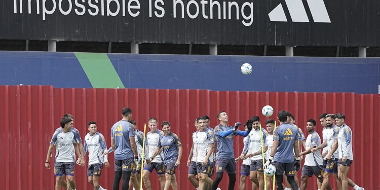 Con Ayrton Costa out, las diez bajas de Boca para su regreso a la Libertadores