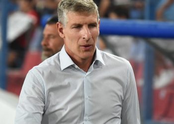 Con mucha presencia argentina, el Olimpia de Palermo le ganó el clásico al Cerro Porteño de Diego Martínez