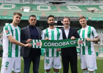 El Córdoba CF cierra su mercado invernal con cinco fichajes y cuatro salidas