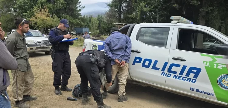 Fue detenido un individuo acusado de haber iniciado incendio de El Bolsón