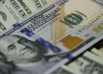 Dólar hoy: a cuánto cotiza el oficial en los bancos de la City este lunes 3 de febrero