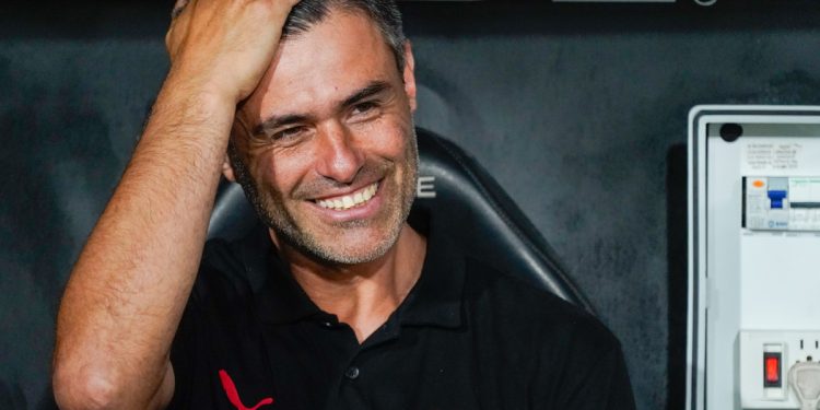 Esperando la vuelta de Montiel, el equipo que prepara Vaccari en Independiente para visitar a River en el Monumental