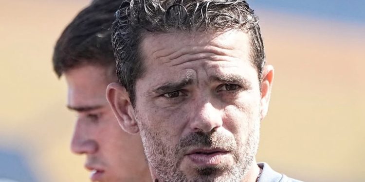 Gago vuelve al Cilindro con Boca: ¿cómo lo va a recibir el hincha de Racing?