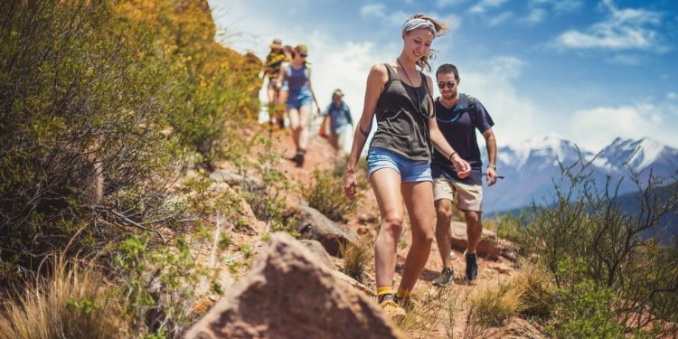 Idas y vueltas entre el gobierno y la UCIM por las cifras del turismo en Mendoza