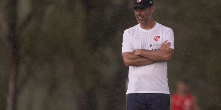 Independiente: el dilema al que se enfrenta Vaccari