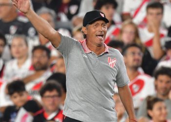 Instituto, ante el desafío de vencer a Unión para seguir en zona de clasificación