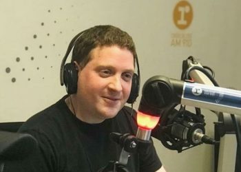 Jonatan Viale: “Me faltó firmeza para mandarlo a la mierda a Santiago Caputo”