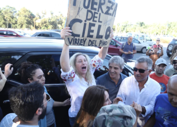 Karina Milei y Luis Caputo encabezaron un acto en CABA tras el escándalo por $LIBRA