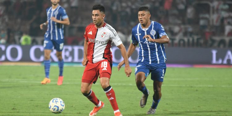 La cruda reflexión del Pity Martínez: “Tenemos que dar mucho más”